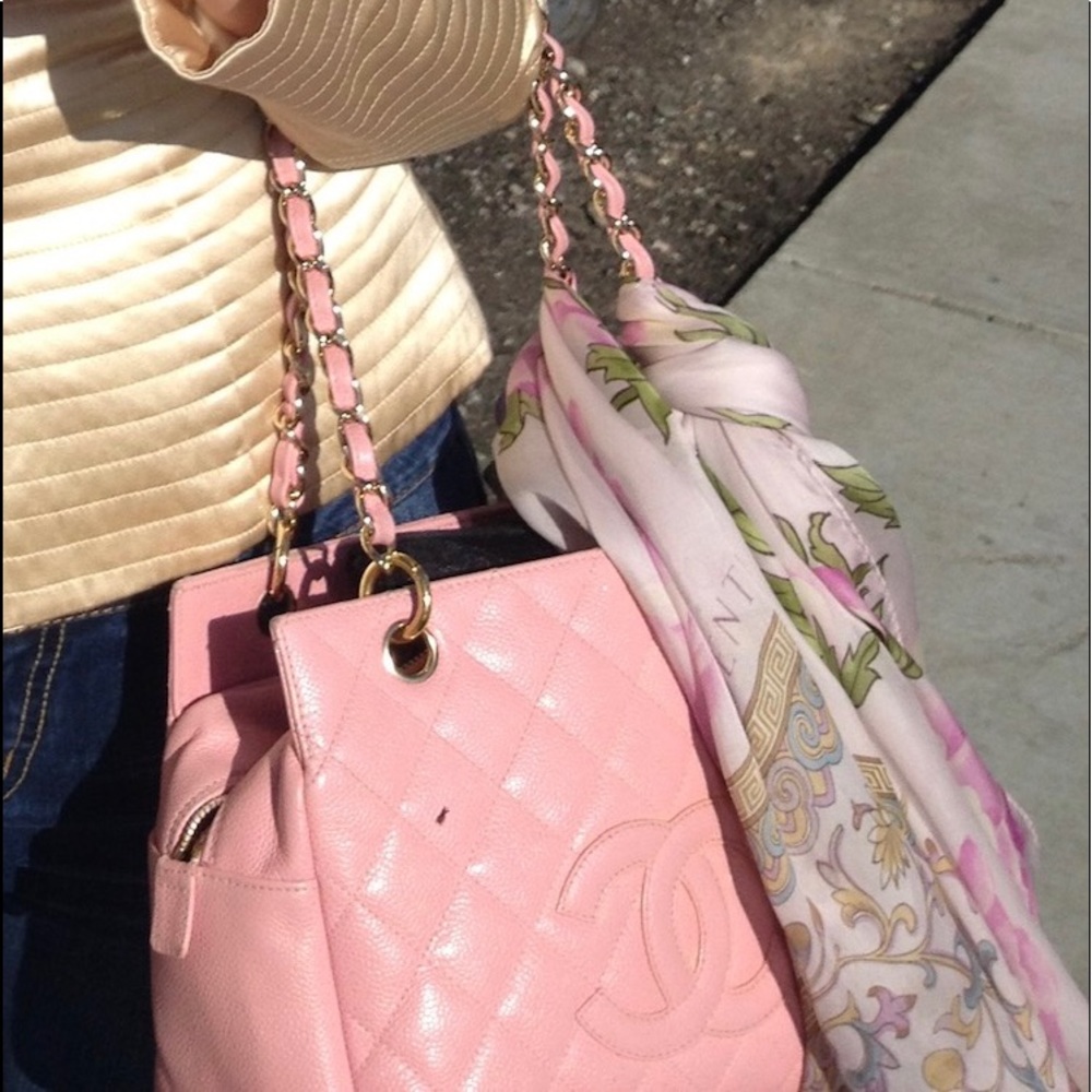 Gorgeous CHANEL bag - Picture 6 of 6